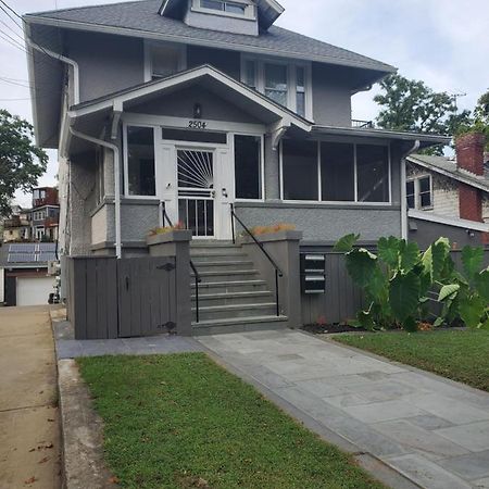 Sts - Single Traveler Studio -Black Door Washington Exterior photo
